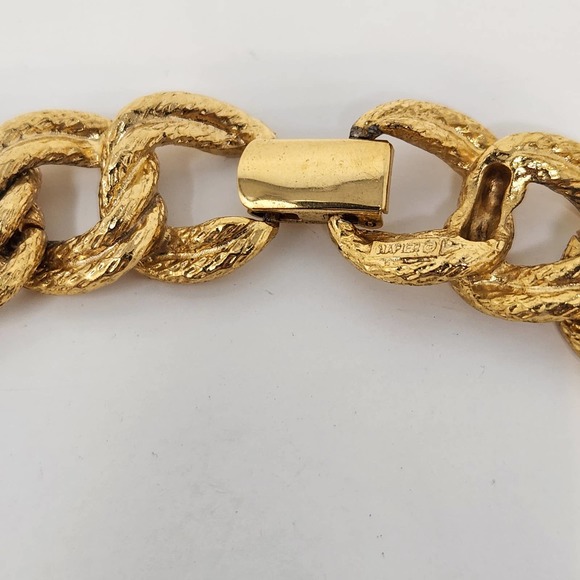Napier Double Link Chain Choker Necklace Textured Gold Tone Vintage Jewelry - Picture 5 of 7